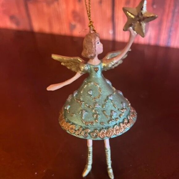 Gisela Graham Fairy Christmas Ornament With Star - Green & Gold - Picture 3 of 6